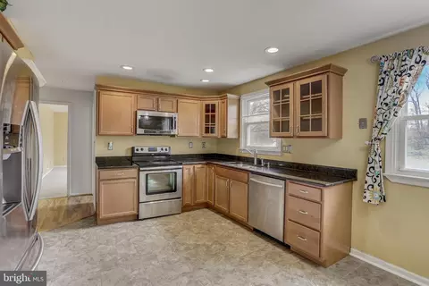 Kitchen - 9 Meadow Knoll Ct, Bear, DE 19701 photo 5 of 5