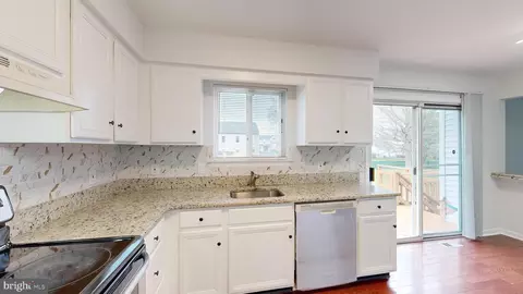 Kitchen - 204 Mangum Dr, Bear, DE 19701 photo 2 of 4