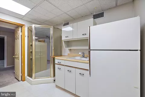 Kitchen - 1 Millbrook Rd, Newark, DE 19713 photo 4 of 4