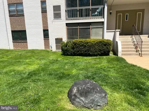 64 Unit 101 Welsh Tract Rd #C101, Newark, DE 19713