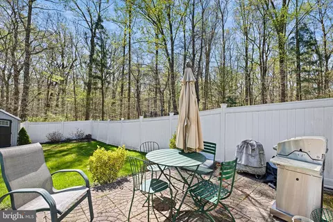 Exterior - 17 Pimlico Ln, Bear, DE 19701 photo 6 of 10