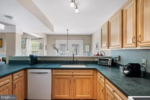Kitchen - 17 Pimlico Ln, Bear, DE 19701 photo 6 of 7