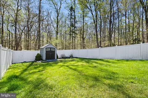 Exterior - 17 Pimlico Ln, Bear, DE 19701 photo 9 of 10