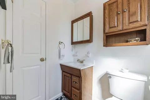 Bath - 8 Pierson Ct, Bear, DE 19701 photo 1 of 3