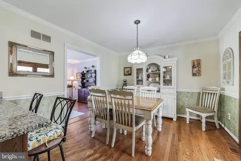 Dining - 8 Pierson Ct, Bear, DE 19701 photo 2 of 2