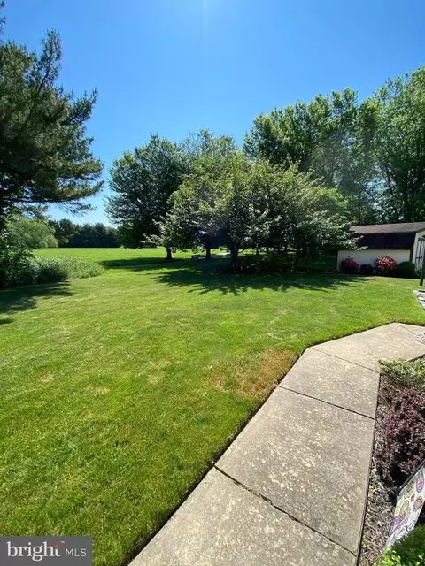 Exterior - 8 Pierson Ct, Bear, DE 19701 photo 4 of 6