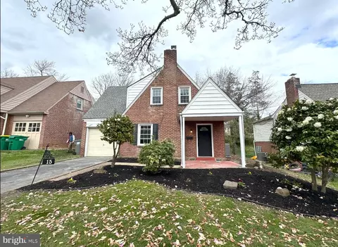 15 S Stuyvesant Dr, Wilmington, DE 19809