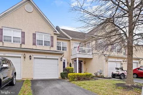 Exterior - 87 Springfield Cir, Middletown, DE 19709 photo 2 of 4