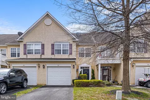 Exterior - 87 Springfield Cir, Middletown, DE 19709 photo 1 of 4