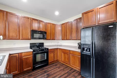 Kitchen - 87 Springfield Cir, Middletown, DE 19709 photo 1 of 2