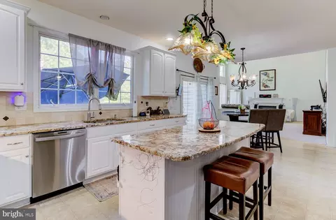 Kitchen - 611 Parkman Ct, Bear, DE 19701 photo 1 of 6