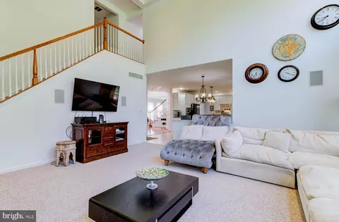 Living - 611 Parkman Ct, Bear, DE 19701 photo 6 of 6