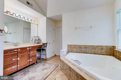 Bath - 611 Parkman Ct, Bear, DE 19701 photo 2 of 4