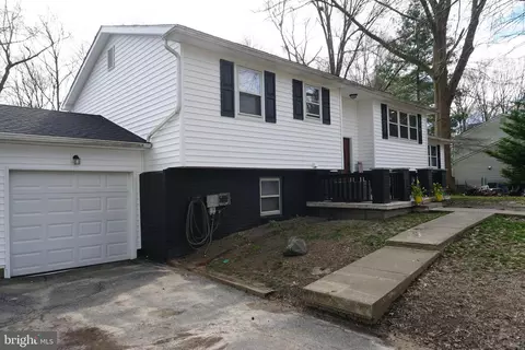 Exterior - 159 Carlotta Dr, Bear, DE 19701 photo 9 of 10