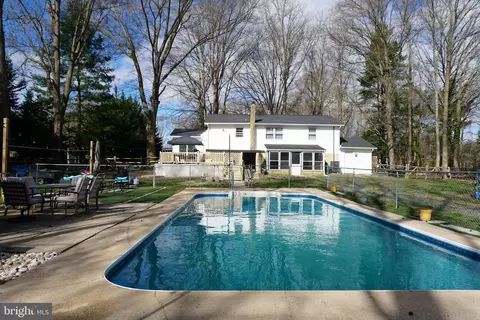 Exterior - 159 Carlotta Dr, Bear, DE 19701 photo 6 of 10