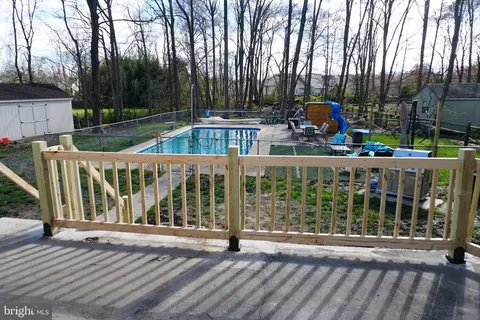 Exterior - 159 Carlotta Dr, Bear, DE 19701 photo 3 of 10