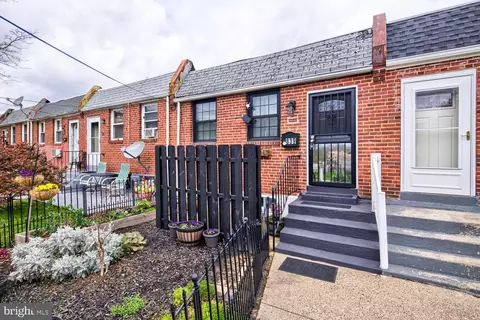 839 E 27th St, Wilmington, DE 19802
