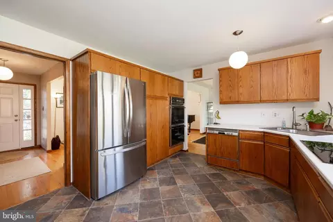 Kitchen - 728 Harvard Ln, Newark, DE 19711 photo 3 of 3