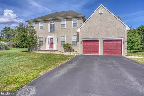 11 Hathaway Ct, New Castle, DE 19720