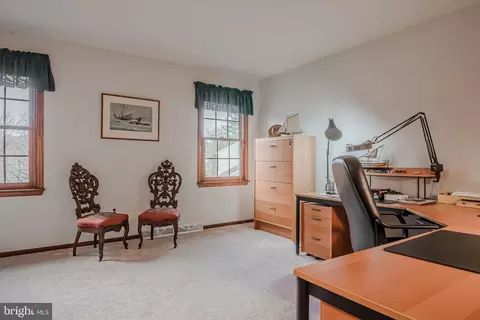 Bedroom - 14 Eagle Point Cir, Hockessin, DE 19707 photo 2 of 12