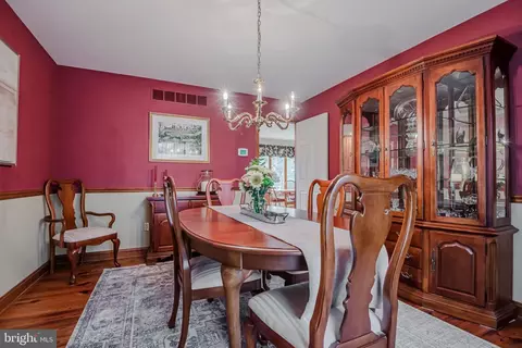 Dining - 14 Eagle Point Cir, Hockessin, DE 19707 photo 3 of 4