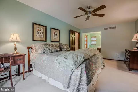 Bedroom - 14 Eagle Point Cir, Hockessin, DE 19707 photo 12 of 12