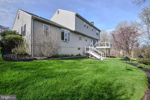 Exterior - 14 Eagle Point Cir, Hockessin, DE 19707 photo 6 of 12