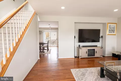 Living - 400 Macduff Rd, Newark, DE 19711 photo 3 of 3