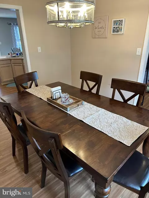 Dining - 18 Deasy Dr, Newark, DE 19702 photo 2 of 2