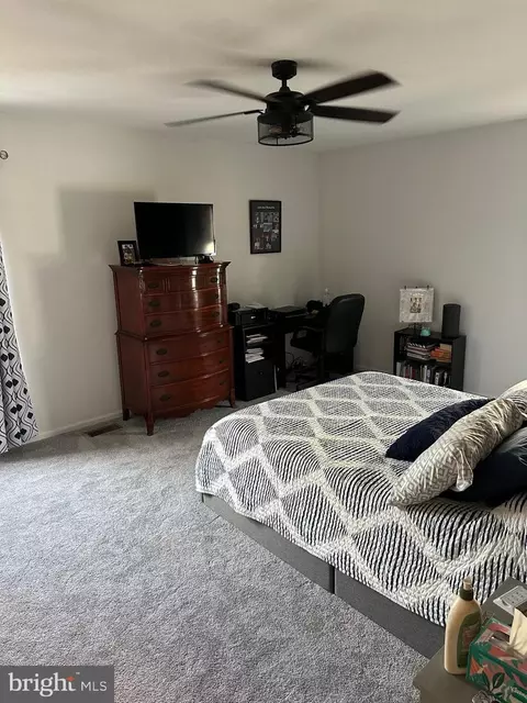 Bedroom - 18 Deasy Dr, Newark, DE 19702 photo 1 of 4