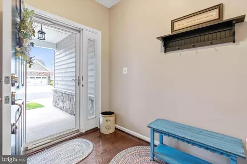 Entry Way - 635 Red Maple Rd, Middletown, DE 19709 photo 2 of 2