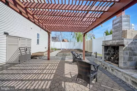 Exterior - 972 Lansdowne Rd, Middletown, DE 19709 photo 5 of 12