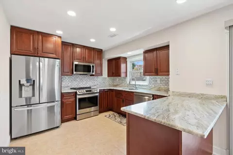 Kitchen - 2 Rayborn Ct, Newark, DE 19702 photo 1 of 5