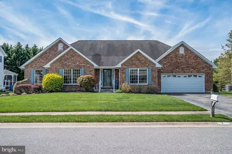 7 Biltmore Ct, Bear, DE 19701