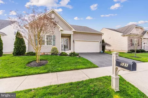 531 Hambleton Ln, Newark, DE 19702