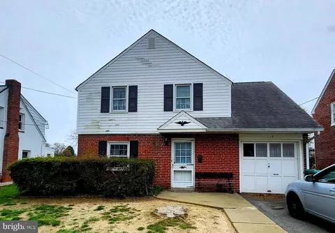 114 Delaware Ave, New Castle, DE 19720