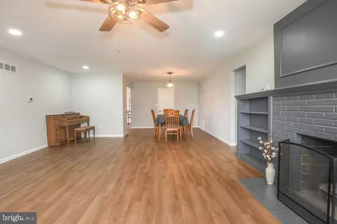 Dining - 810 Seymour Rd, Bear, DE 19701 photo 1 of 4