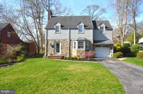 710 Woodsdale Rd, Wilmington, DE 19809