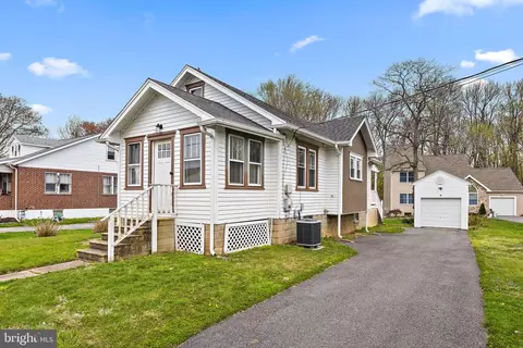 607 W Summit Ave, Wilmington, DE 19804