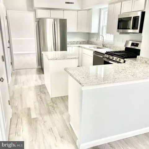 Kitchen - 1 Timberline Dr, Newark, DE 19711 photo 2 of 2