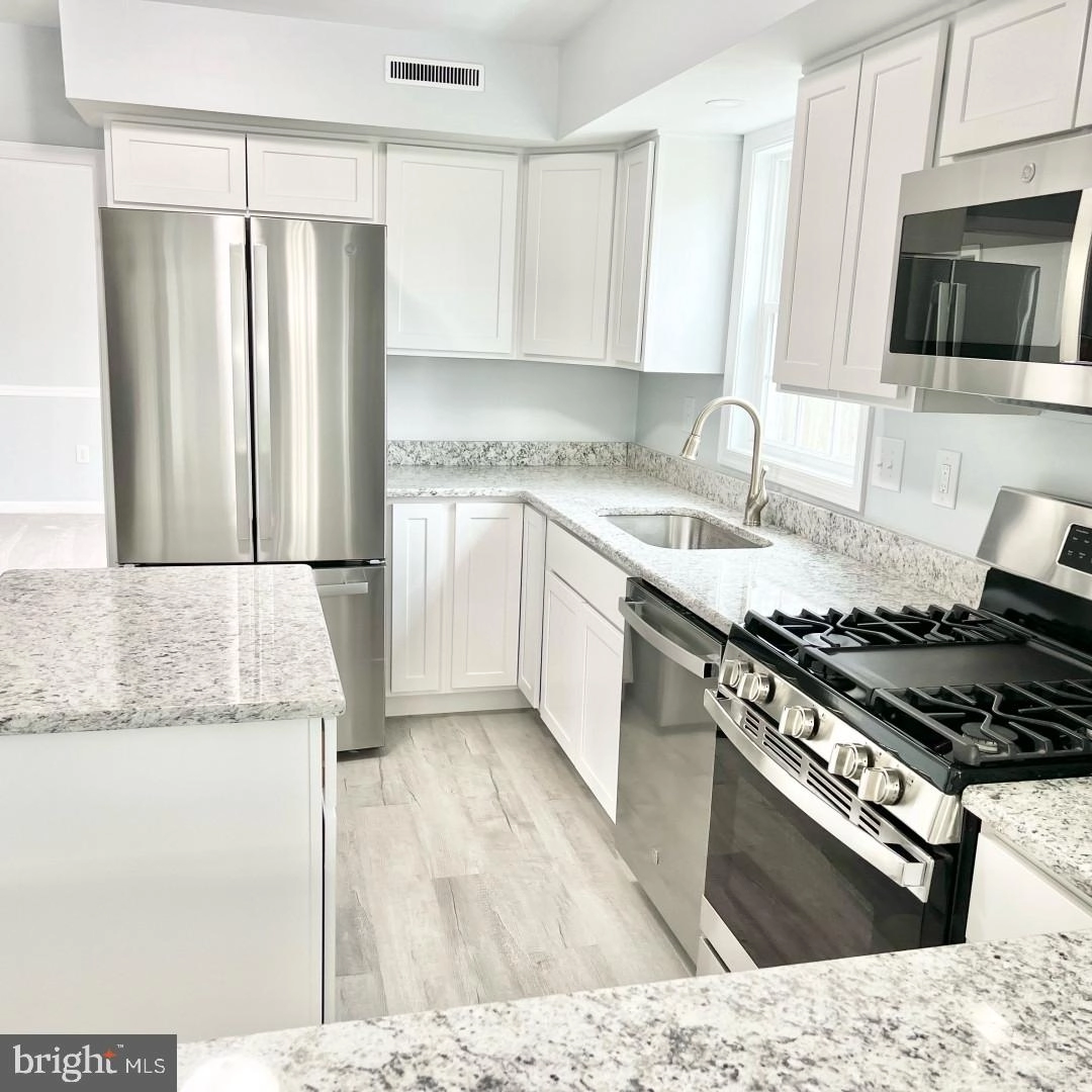 Kitchen - 1 Timberline Dr, Newark, DE 19711 photo 1 of 2