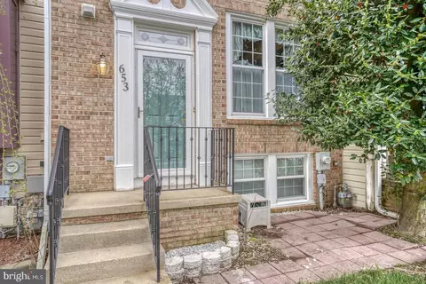 653 Corsica Ave, Bear, DE 19701 photo 2