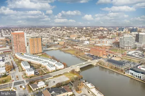 105 Christina Landing Dr #301, Wilmington, DE 19801