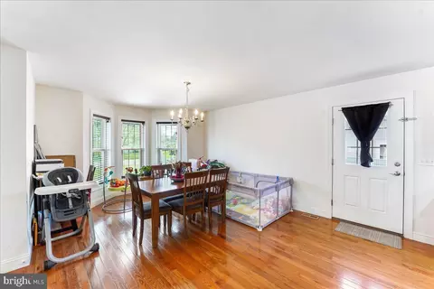 Dining - 103 3rd Ave, New Castle, DE 19720 photo 1 of 1