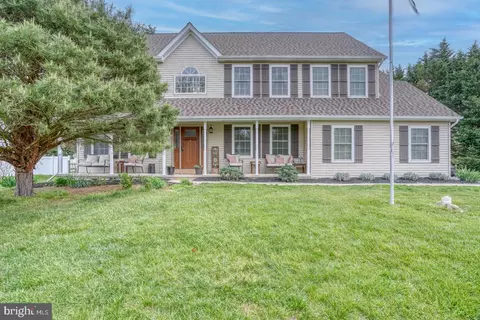 Exterior - 333 Canvasback Rd, Middletown, DE 19709 photo 7 of 11