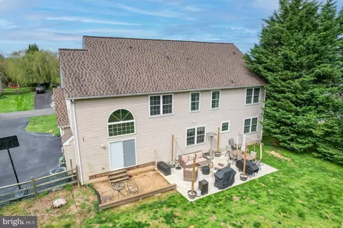 Exterior - 333 Canvasback Rd, Middletown, DE 19709 photo 3 of 11
