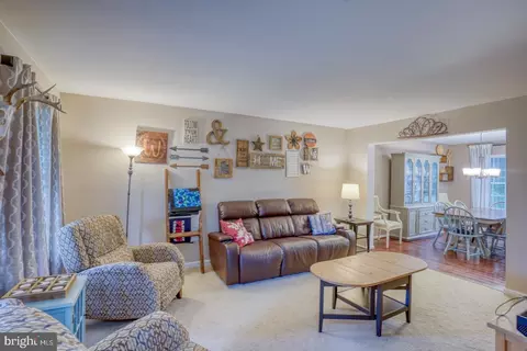 Living - 333 Canvasback Rd, Middletown, DE 19709 photo 1 of 9