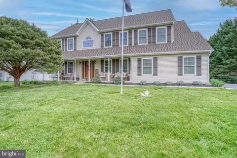 Exterior - 333 Canvasback Rd, Middletown, DE 19709 photo 8 of 11