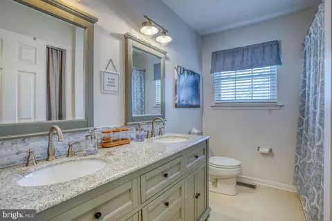 Bath - 333 Canvasback Rd, Middletown, DE 19709 photo 5 of 5