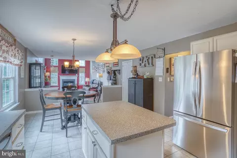 Kitchen - 333 Canvasback Rd, Middletown, DE 19709 photo 5 of 6